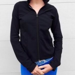 Lululemon Black Shape Up Jacket- GUC